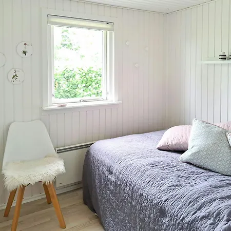 Family Close To At Vejlby Fed * Middelfart