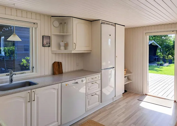 Family Close To At Vejlby Fed