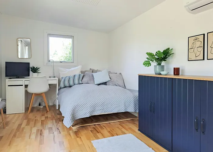 Holiday home Family Close To At Vejlby Fed *