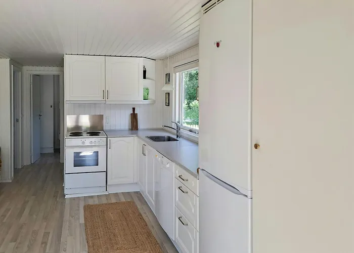 Holiday home Family Close To At Vejlby Fed *